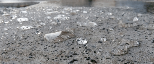 Water op beton na behandeling met Hydropreg